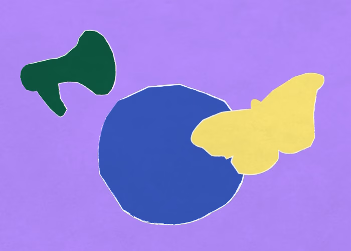 Eine Illustration mit mehreren farbigen Formen: eine blaue Kugel, ein gelber Schmetterling und ein grünes Megaphon